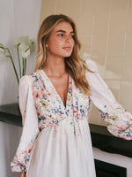 Neo Noir Silfi Flower Print Kjole Creme