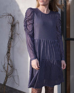 Neo Noir Marly Square Mesh kjole
