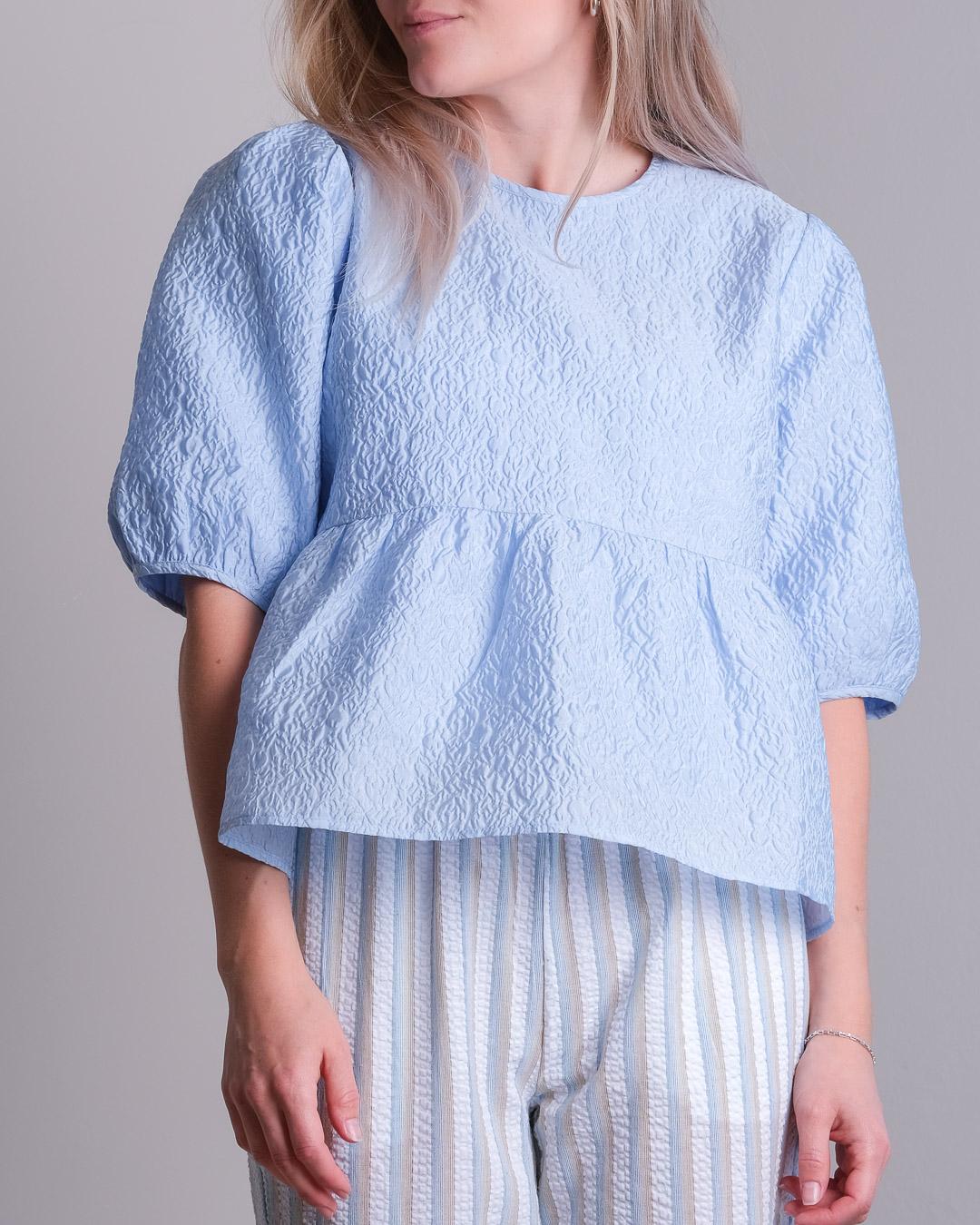 Neo Noir Synthia Crepe bluse Lyseblå